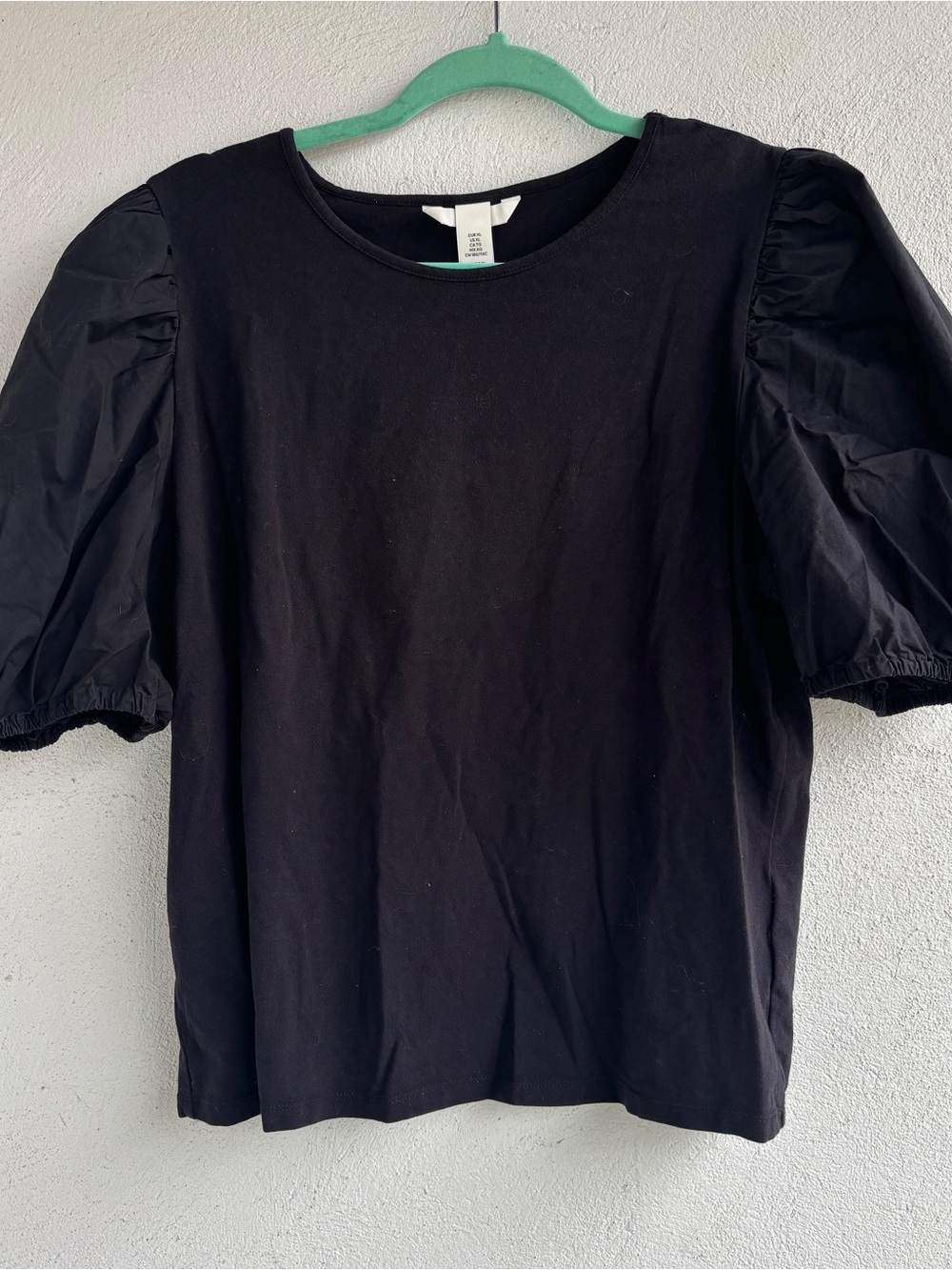H&M Black Puff-Sleeve Top